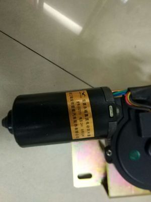 游览车雨刮器总成 24V
